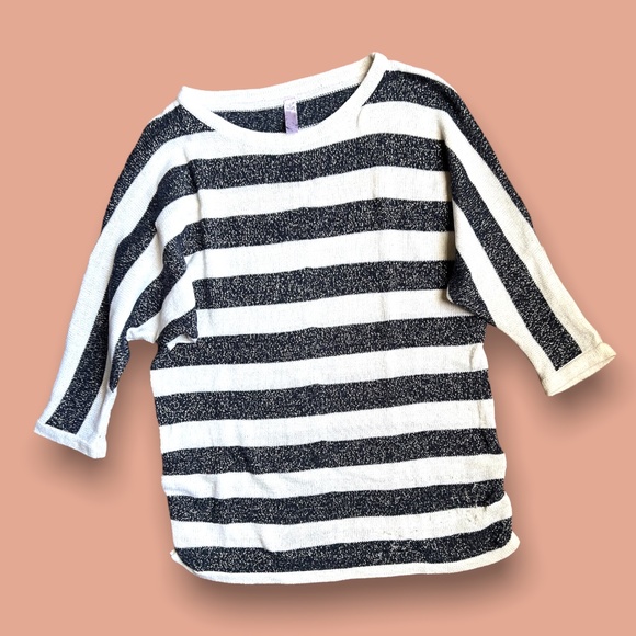 Alya Navy & White Gold Glitter Sweater - Picture 3 of 3